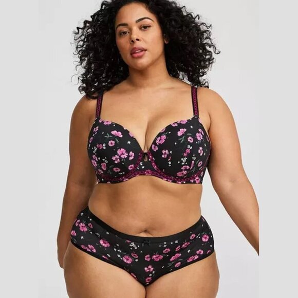 Torrid - T-Shirt Lightly Lined Floral Straight Back Bra in Vibrant Pink & Black - Picture 14 of 16